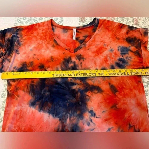 Gee Gee Women’s Tie-Dye T-Shirt Size Medium.  Measurements in pictures. - Picture 8 of 8